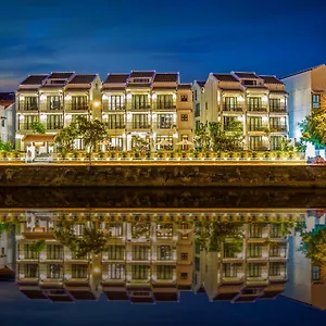 Laluna Riverside & **** הוי אן